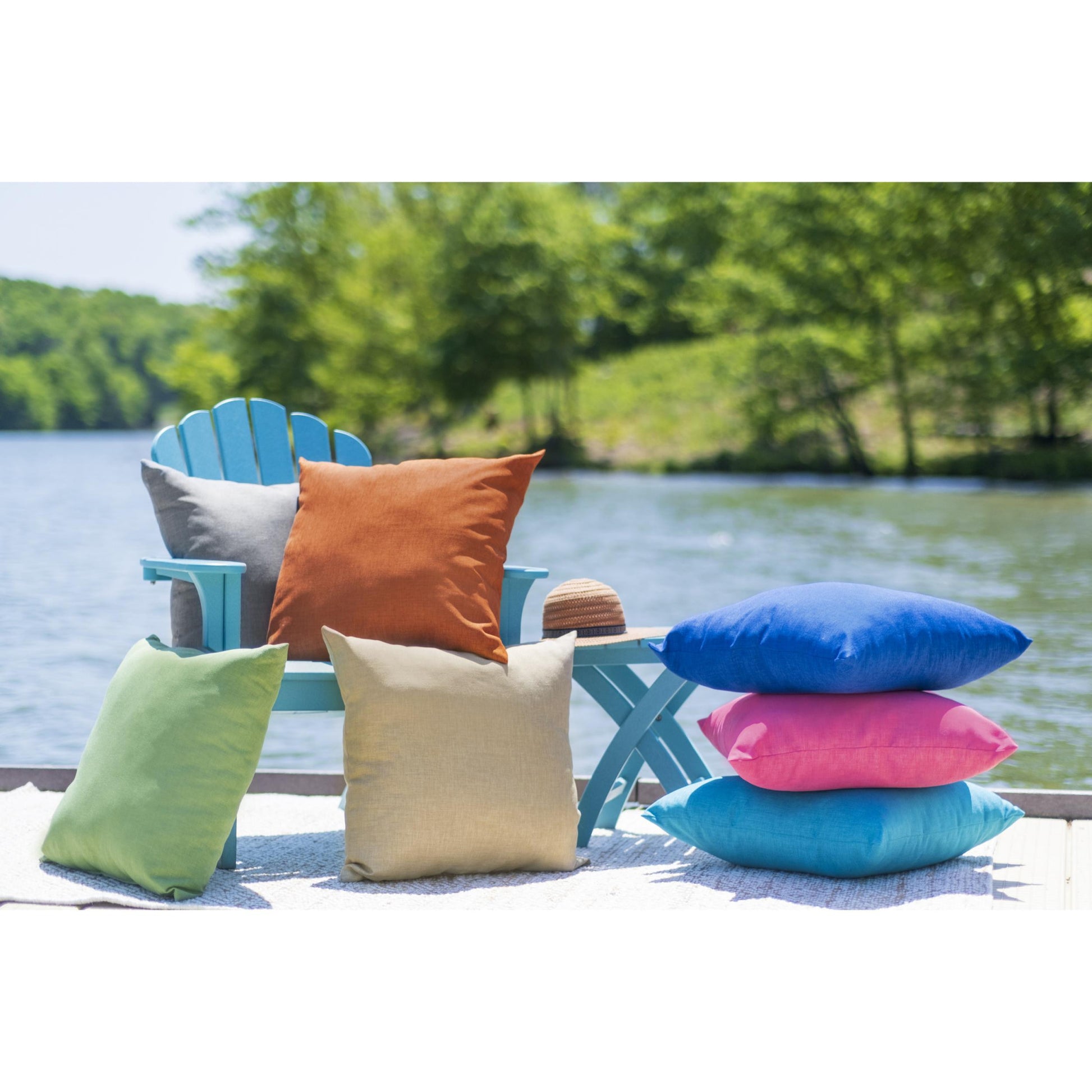 22" Granite Gray Indoor Outdoor Throw Pillow-4