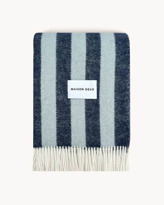 Blanket CANDY WRAP Navy / Ice Blue 4.25 x 6.5 ft